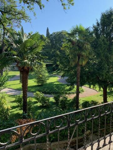 Hotel Villa Laurel Ловран Екстер'єр фото